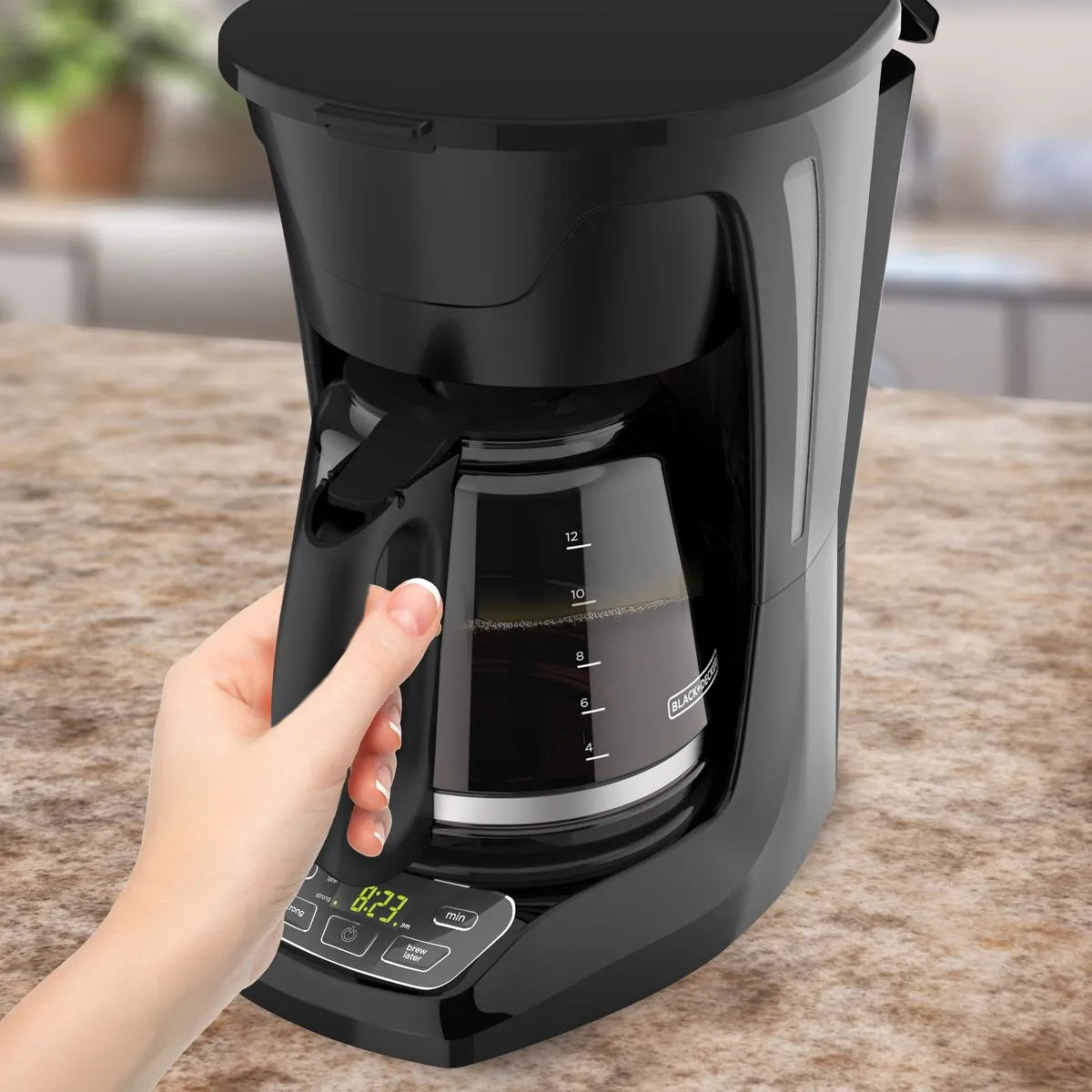 Cafetera Black & Decker 12 Tazas Programable CM1110B | 12 Tazas | Programable