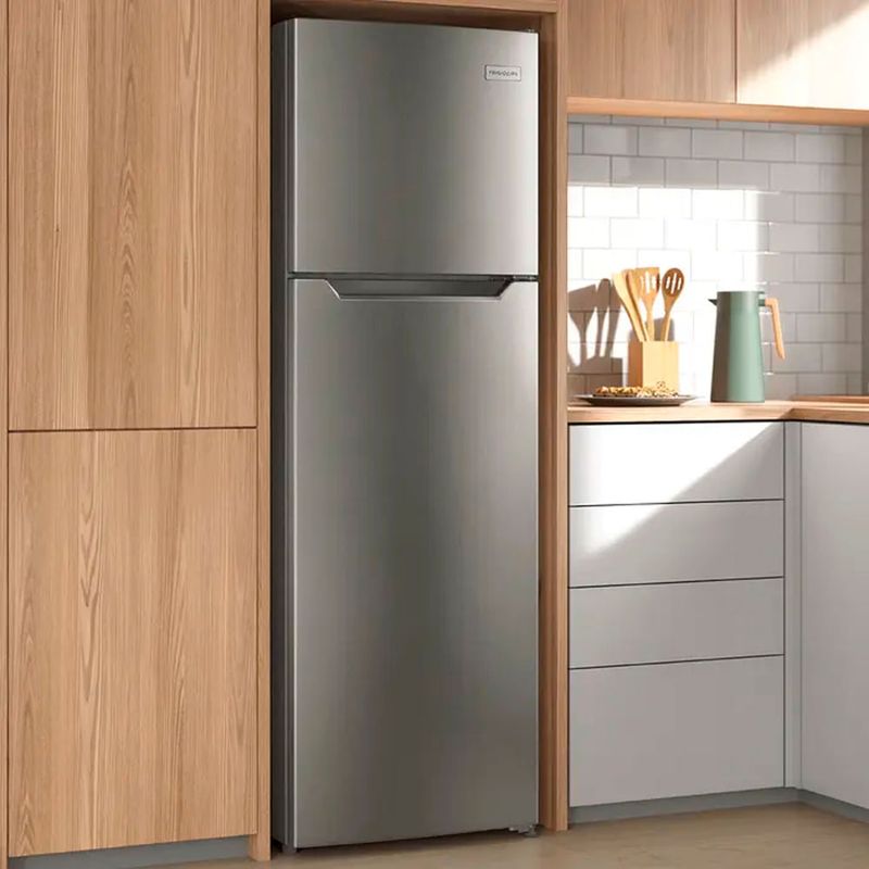 Refrigeradora Frigidaire FRT09F3N4AS | 9 Pies Cúbicos | Top Mount