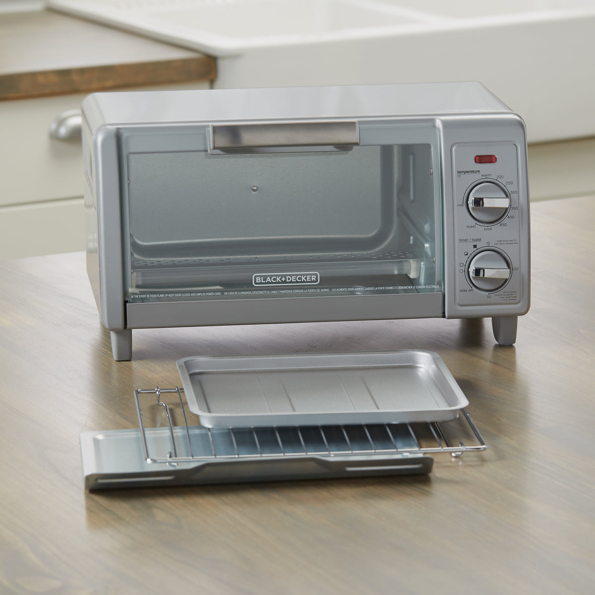 Tostahorno Black & Decker TO1705SG | 4 Rebanadas | 1150W | Color Gris